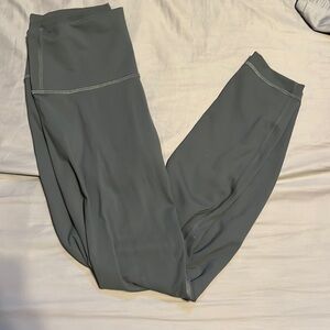 Lululemon wunder train